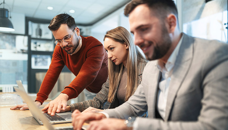 Article Unlock AI’s Potential with the Lenovo Hybrid AI Advantage and Insight | Lenovo Hybrid AI Advantage Image