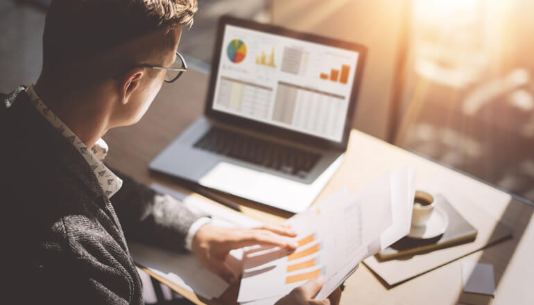 Article Financial Institution Cuts Costs Through Licensing Optimization Image