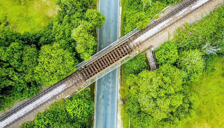 Article Increasing Railroad Maintenance Productivity With the IoT and Azure Image