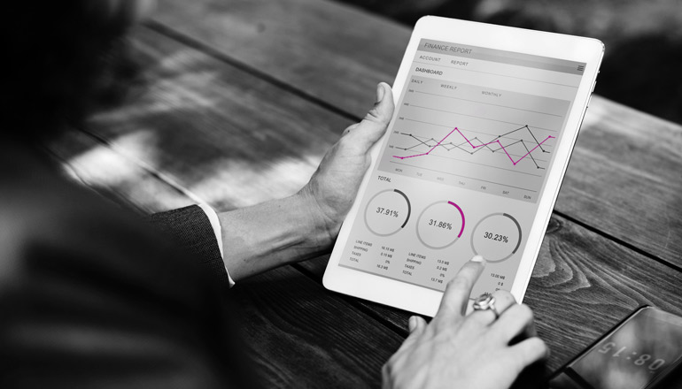 Article Financial Analytics Firm Boosts Agility With Data Migration Image