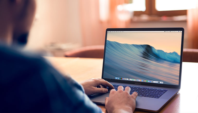 Article College Campus Fast Tracks Deployment for Distance Learning Image