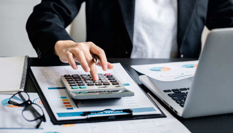 Article Financial Services Firm Leans on AI for a 72% Surge in New Business Image