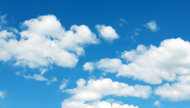 Article Leveraging the Public Cloud: Migration and Consolidation to Transform Your Data Center Image
