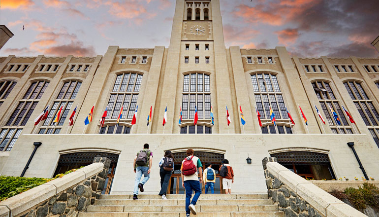 Article University Reduces Risk and Gains Flexibility With Tape-to-Cloud Backup Infrastructure Modernization Image
