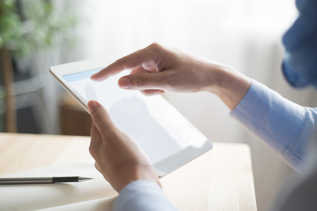 Article Une entreprise de carte de débit uniformise complètement sa chaîne d’approvisionnement Image