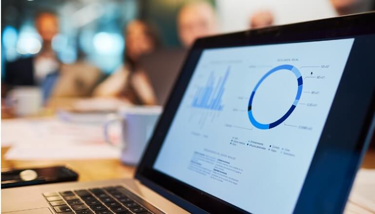 Article Retail Grocer Achieves Stability and Agility With Enterprise DMP Image