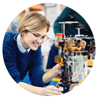 Higher education technology and engineering lab
