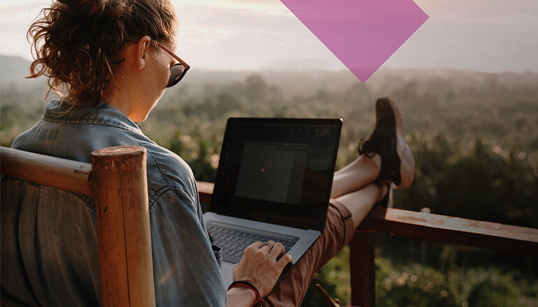 Article Empowering Meaningful Experiences for Hybrid Work Image