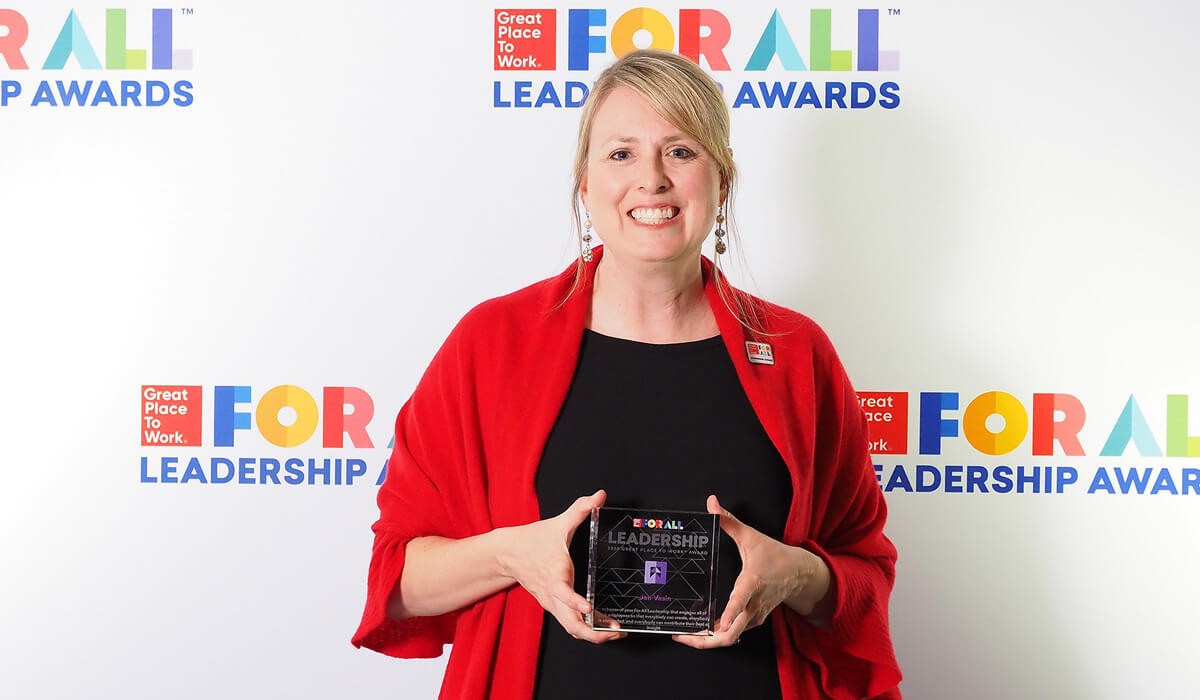 for-all-leader-award-jen-vasin-2020
