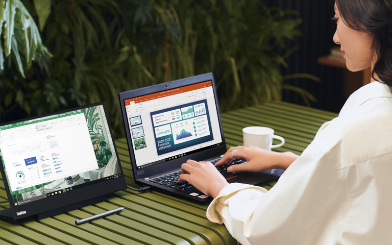 ThinkVision 22-inch Monitor