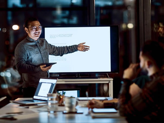 Navigate the complexities of your IT ecosystem with confidence. Consulting services presentation