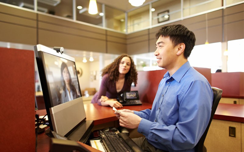 Cisco Smart Net helps reduce downtime with fast, expert technical support and flexible hardware Employees using web device