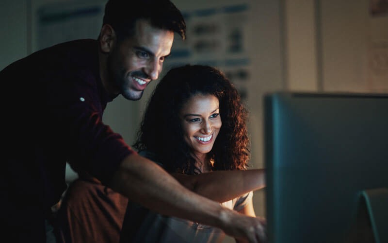 Arcserve Unified Data Protection (UDP) Two users using desktop