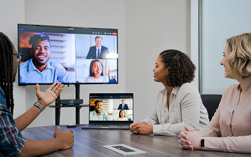 Built for small conference rooms, the compact, all-in-one Videobar VB-S leverages a low-profile design