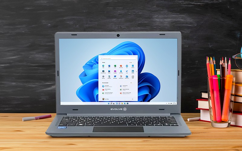 Evolve 3 laptop