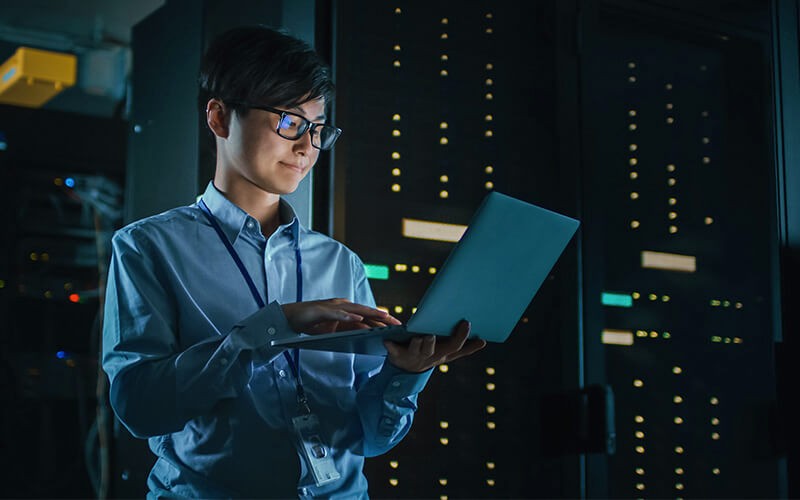 Single-vendor SASE approach Professional working inside data center