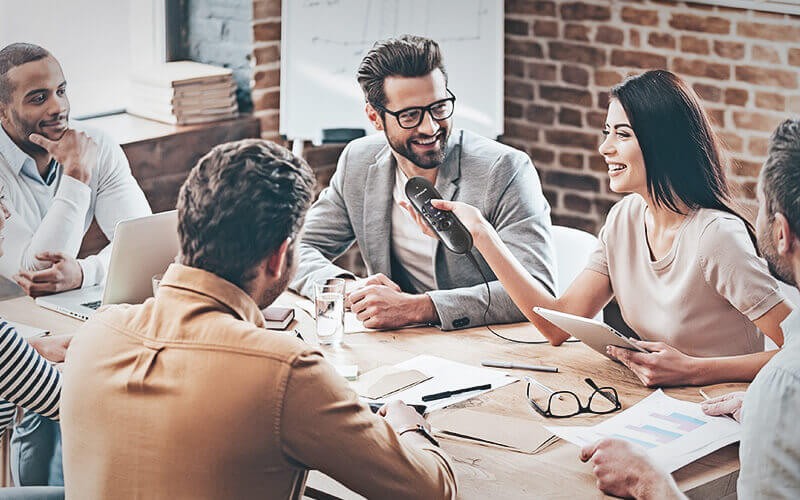 Dragon Legal Group v16 A group of professional working with Nuance product solution
