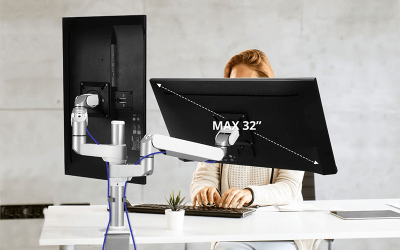 A girl using her PC 