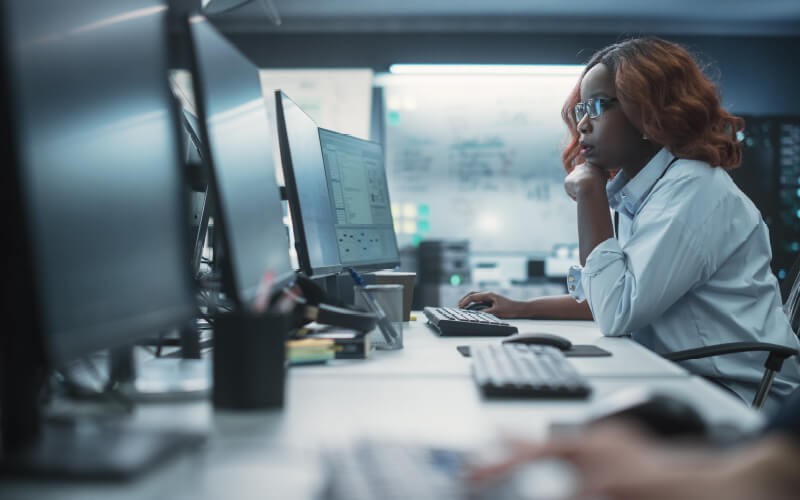 Symantec Endpoint Security Complete Woman working at the office