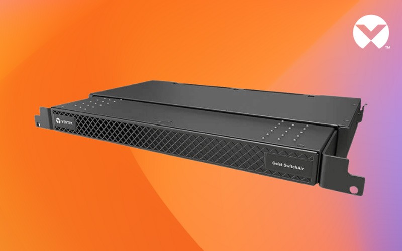Vertiv Switch Air® channels cool air to the tops and backs of racks Vertiv Switch Air®