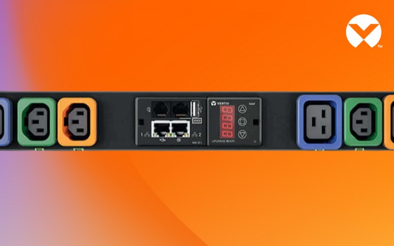 Boost control and better prevent downtime with a switched rPDU that provides local and remote access Geist switched rPDUs
