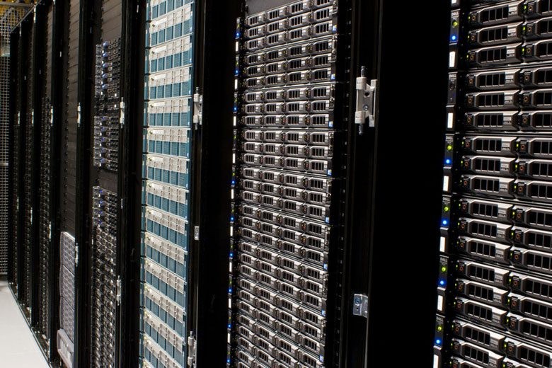 Traditional data servers example