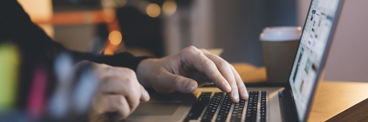 How to Calculate IT Outsourcing Cost & ROI banner image