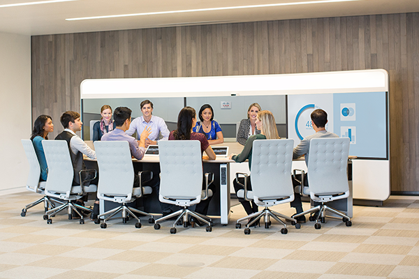 Improve employee engagement Team videoconferencing with team abroad