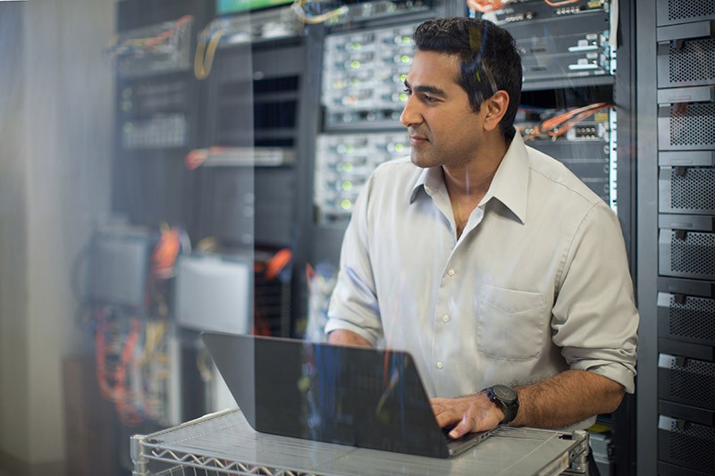 Reduce operational costs IT admin in data center using notebook computer