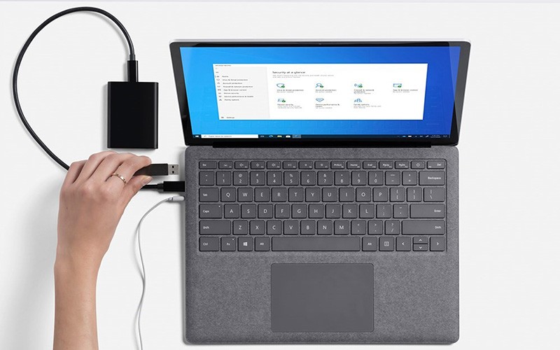 SUR21_Laptop4_Security SUR21_Laptop4_Security
