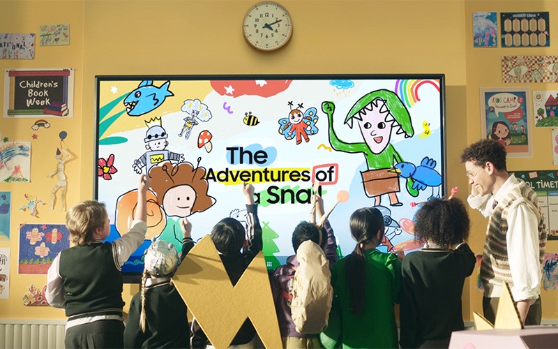 children on classroom