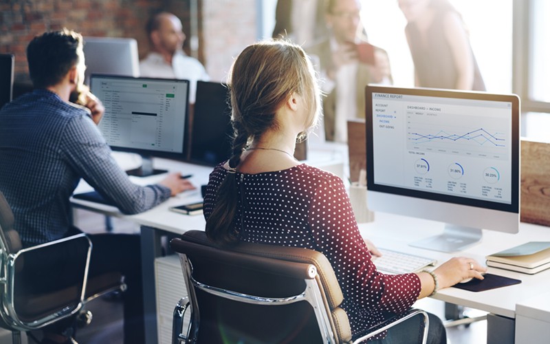 A complete view into your entire environment Business professional analyzes data