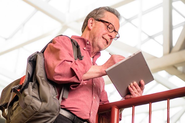 Take advantage of new cloud solutions with Insight Take advantage of new cloud solutions with Insight